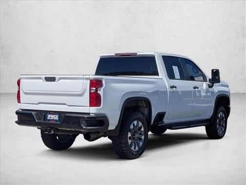 2022 Chevrolet Silverado 2500 Custom