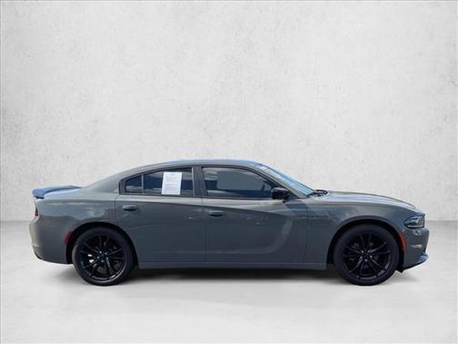 2018 Dodge Charger SXT