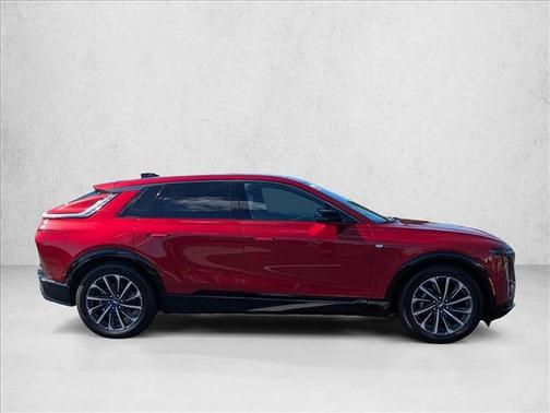 2024 Cadillac LYRIQ Sport