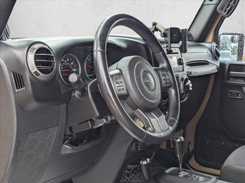Dune Clear Coat 2014 Jeep Wrangler Unlimited Sport