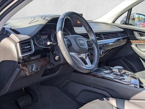 Night Black 2017 Audi Q7 3.0T Premium