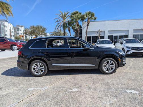 2017 Audi Q7 3.0T Premium