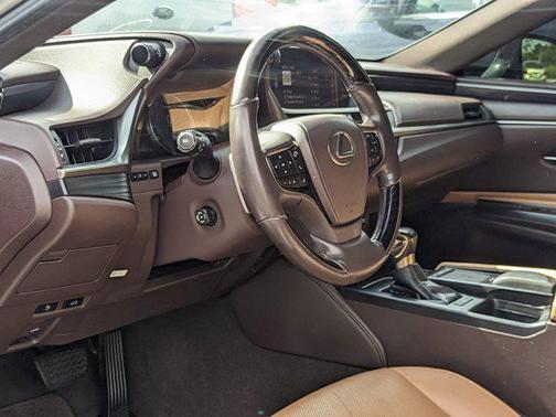 2019 Lexus ES 350 Base