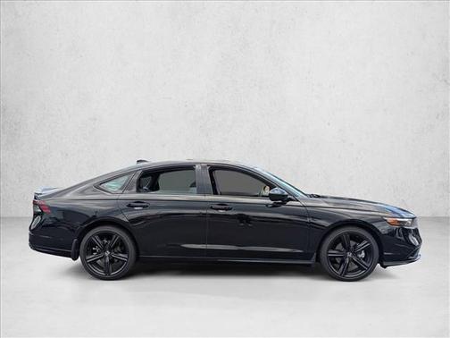 Crystal Black Pearl 2023 Honda Accord Hybrid Sport-L