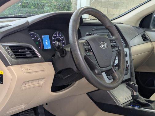 2017 Hyundai SONATA Base