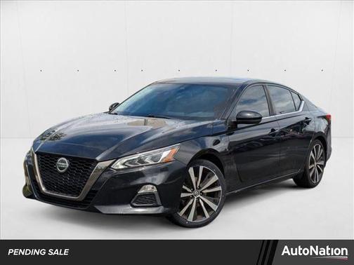 2020 Nissan Altima SR FWD
