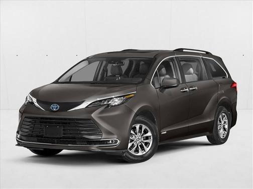 2023 Toyota Sienna XLE 8 Passenger