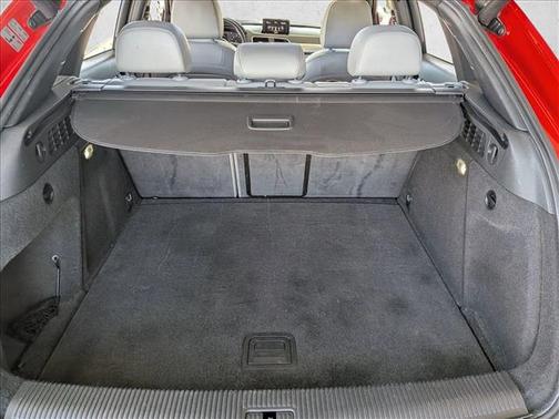 2018 Audi Q3 2.0T Premium