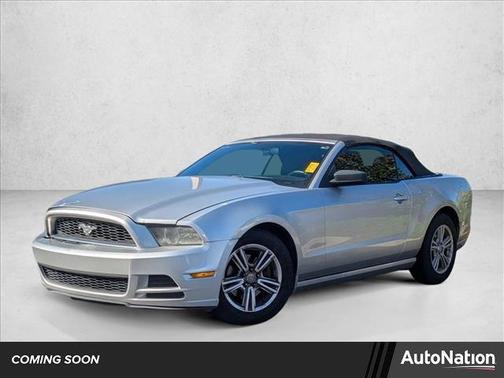 2014 Ford Mustang V6