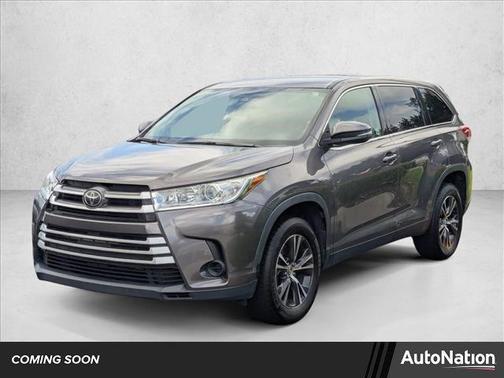 2019 Toyota Highlander LE