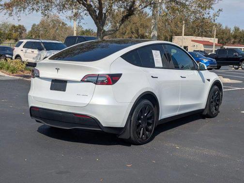 2021 Tesla Model Y Long Range Dual Motor All-Wheel Drive