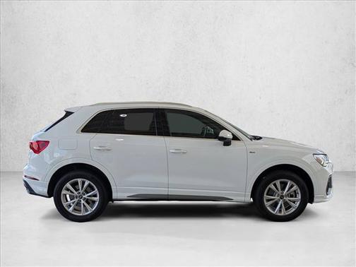 Chronos Gray Metallic 2025 Audi Q3 Premium 45 TFSI S line quattro Tiptronic