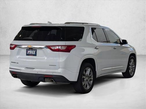Summit White 2019 Chevrolet Traverse Premier