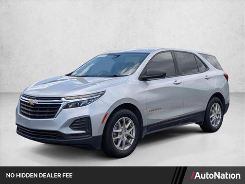 Silver Ice Metallic 2022 Chevrolet Equinox LS