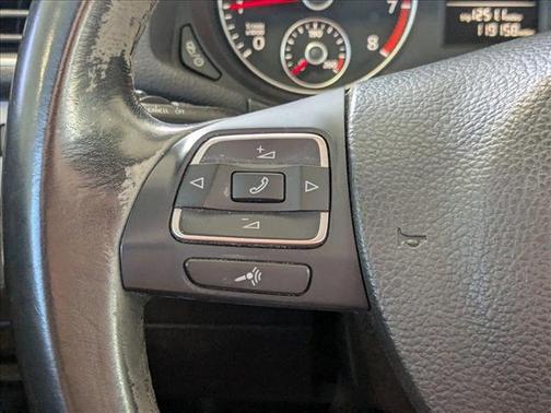 2014 Volkswagen Passat 1.8T S