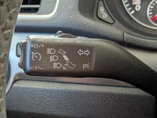 2014 Volkswagen Passat 1.8T S