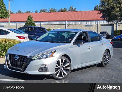 2020 Nissan Altima SR FWD