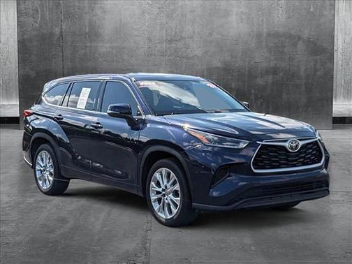 2021 Toyota Highlander L