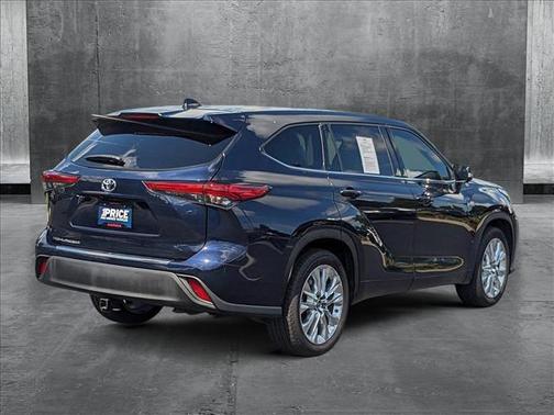 2021 Toyota Highlander L