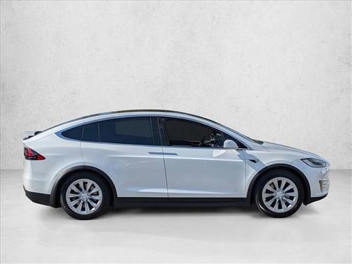 2018 Tesla Model X 75D