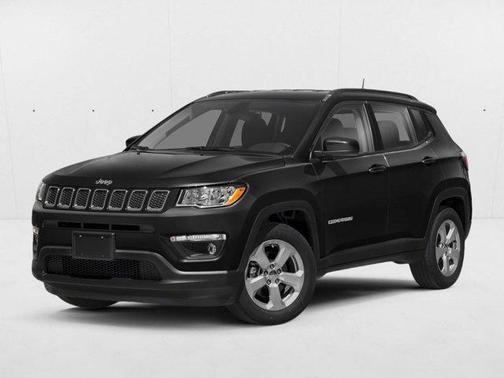 Diamond Black Crystal Pearlcoat 2019 Jeep Compass Latitude