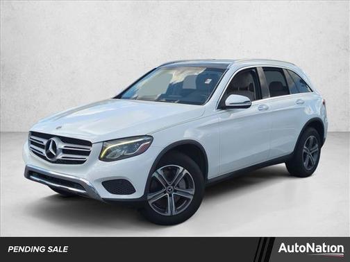 Polar White 2019 Mercedes-Benz GLC 300 Base