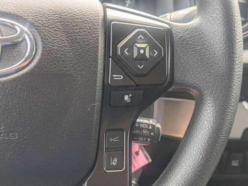 2022 Toyota Tacoma SR