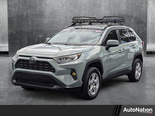 2020 Toyota RAV4 XLE