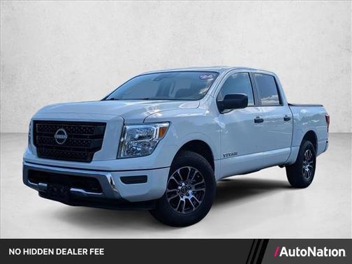 Glacier White 2024 Nissan Titan SV
