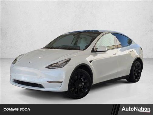Pearl White Multi-Coat 2023 Tesla Model Y Long Range Dual Motor All-Wheel Drive
