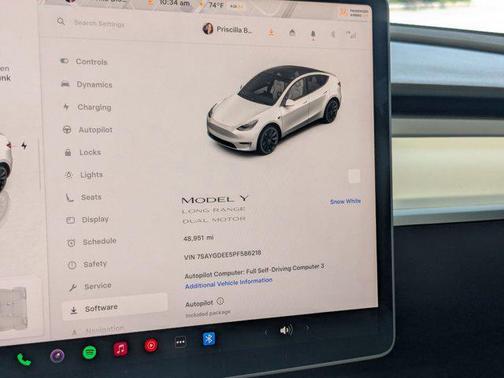 Pearl White Multi-Coat 2023 Tesla Model Y Long Range Dual Motor All-Wheel Drive