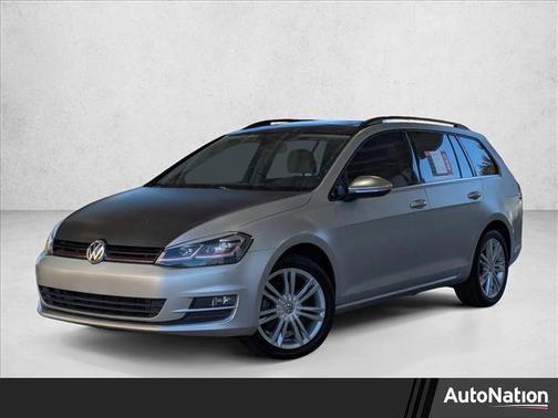 2015 Volkswagen Golf SportWagen TDI SE 4-Door
