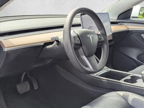 Pearl White Multi-Coat 2021 Tesla Model 3 Standard Range Plus