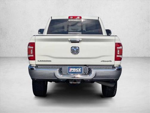 2019 RAM 2500 Laramie Crew Cab 4x4 6'4' Box