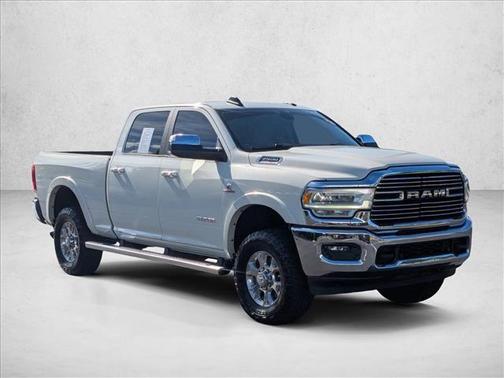 2019 RAM 2500 Laramie Crew Cab 4x4 6'4' Box