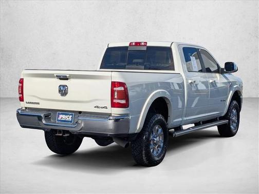 2019 RAM 2500 Laramie Crew Cab 4x4 6'4' Box