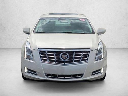 White Diamond Tricoat 2013 Cadillac XTS Premium