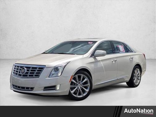 White Diamond Tricoat 2013 Cadillac XTS Premium