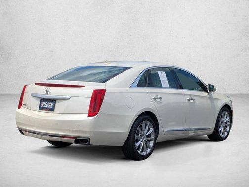 White Diamond Tricoat 2013 Cadillac XTS Premium