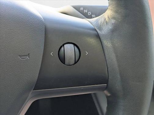 2022 Tesla Model 3 Standard Range
