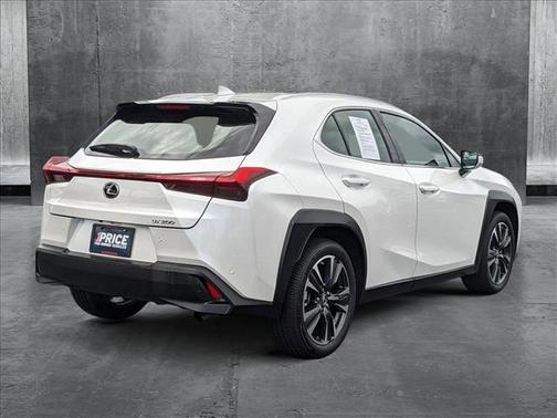2021 Lexus UX 200 Base