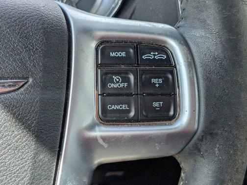 2012 Chrysler 300 Limited