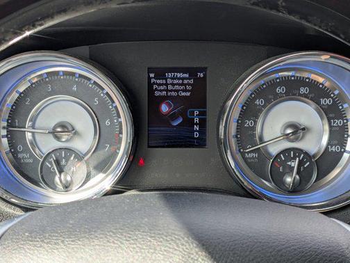 2012 Chrysler 300 Limited