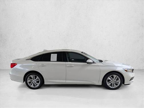 Platinum White Pearl 2018 Honda Accord LX