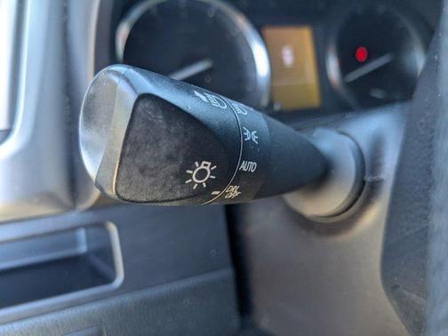 2014 Toyota Highlander LE