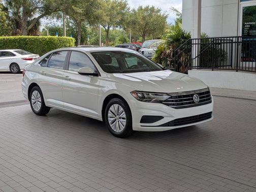 White 2019 Volkswagen Jetta 1.4T S