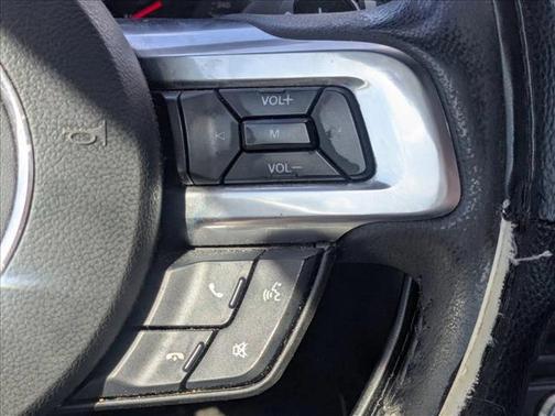 2016 Ford Mustang V6