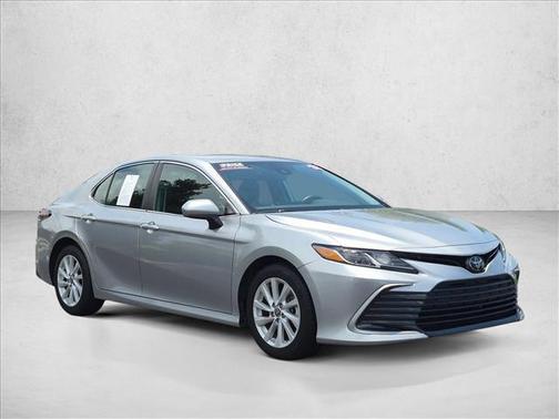 Celestial Silver Metallic 2022 Toyota Camry LE