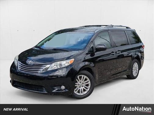 2015 Toyota Sienna XLE