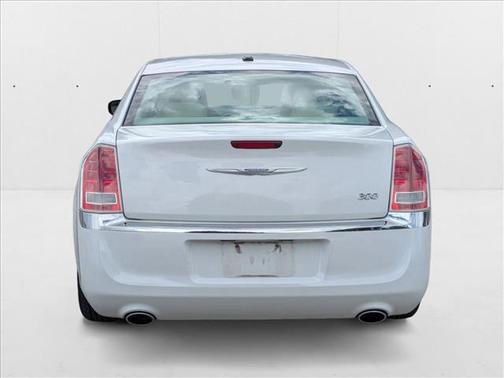 2012 Chrysler 300 S